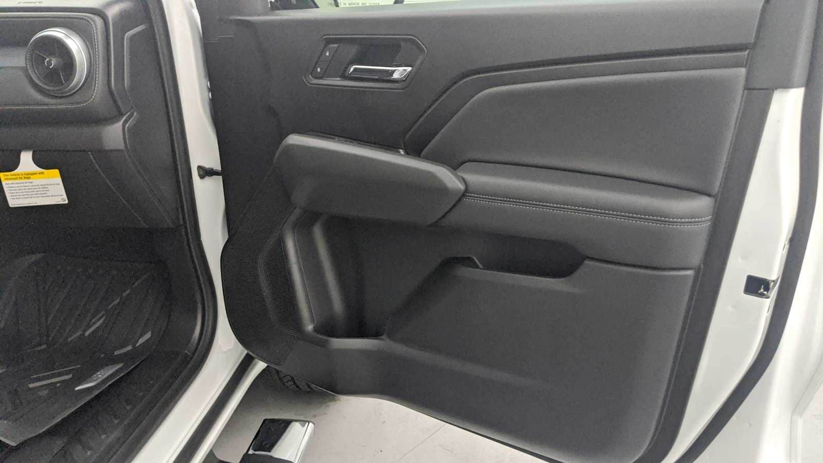 2026 Chevrolet Colorado LT - Photo 27