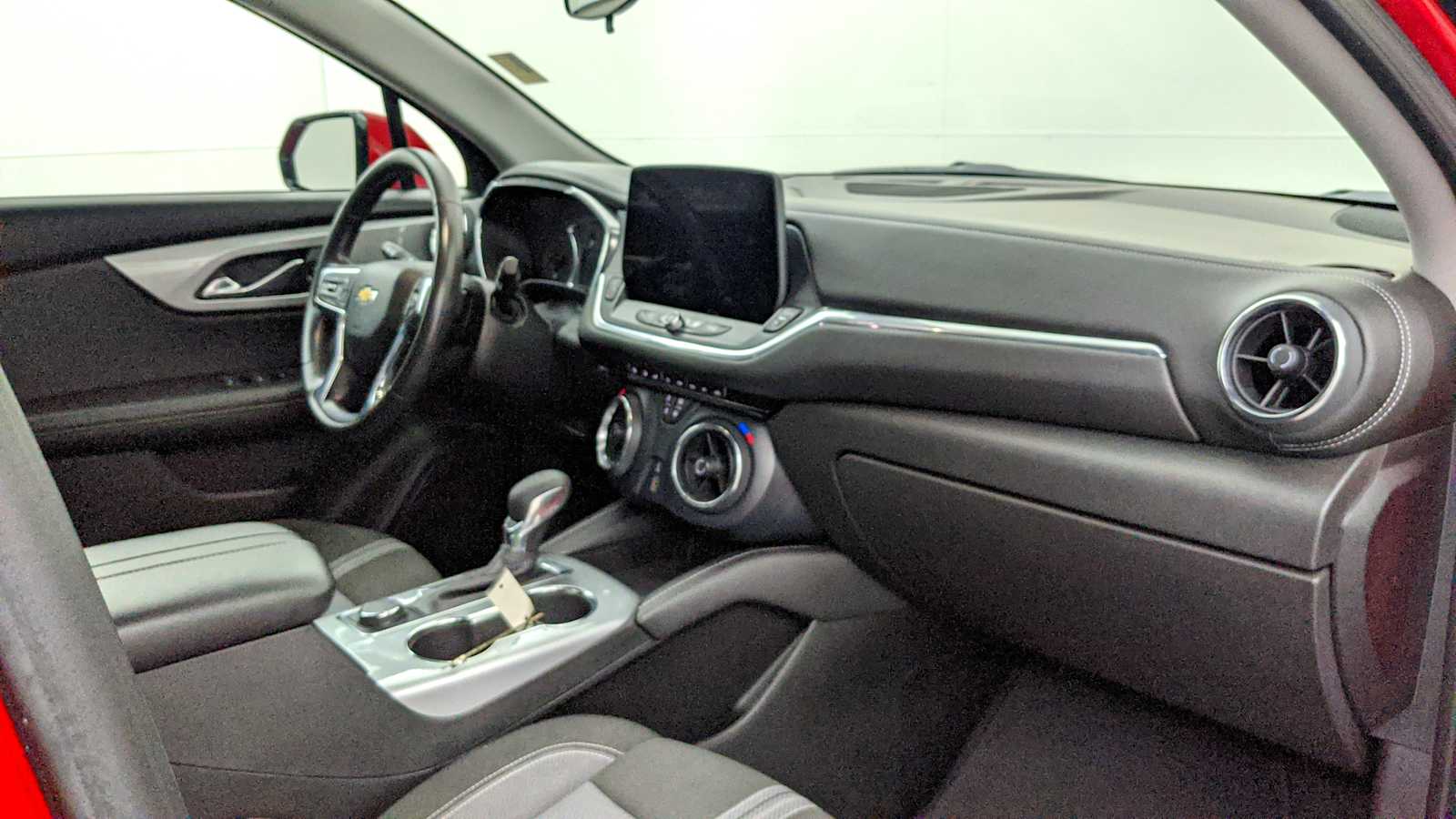 2023 Chevrolet Blazer 2LT - Photo 25
