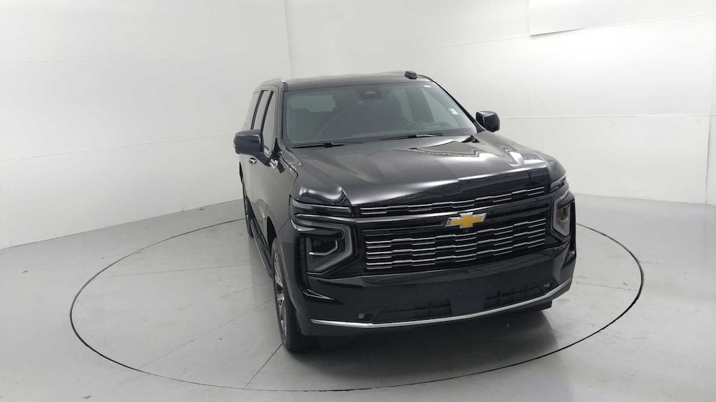 Used 2025 Chevrolet Suburban High Country SUV