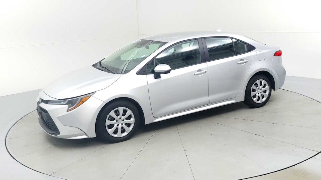 Used 2023 Toyota Corolla LE Sedan