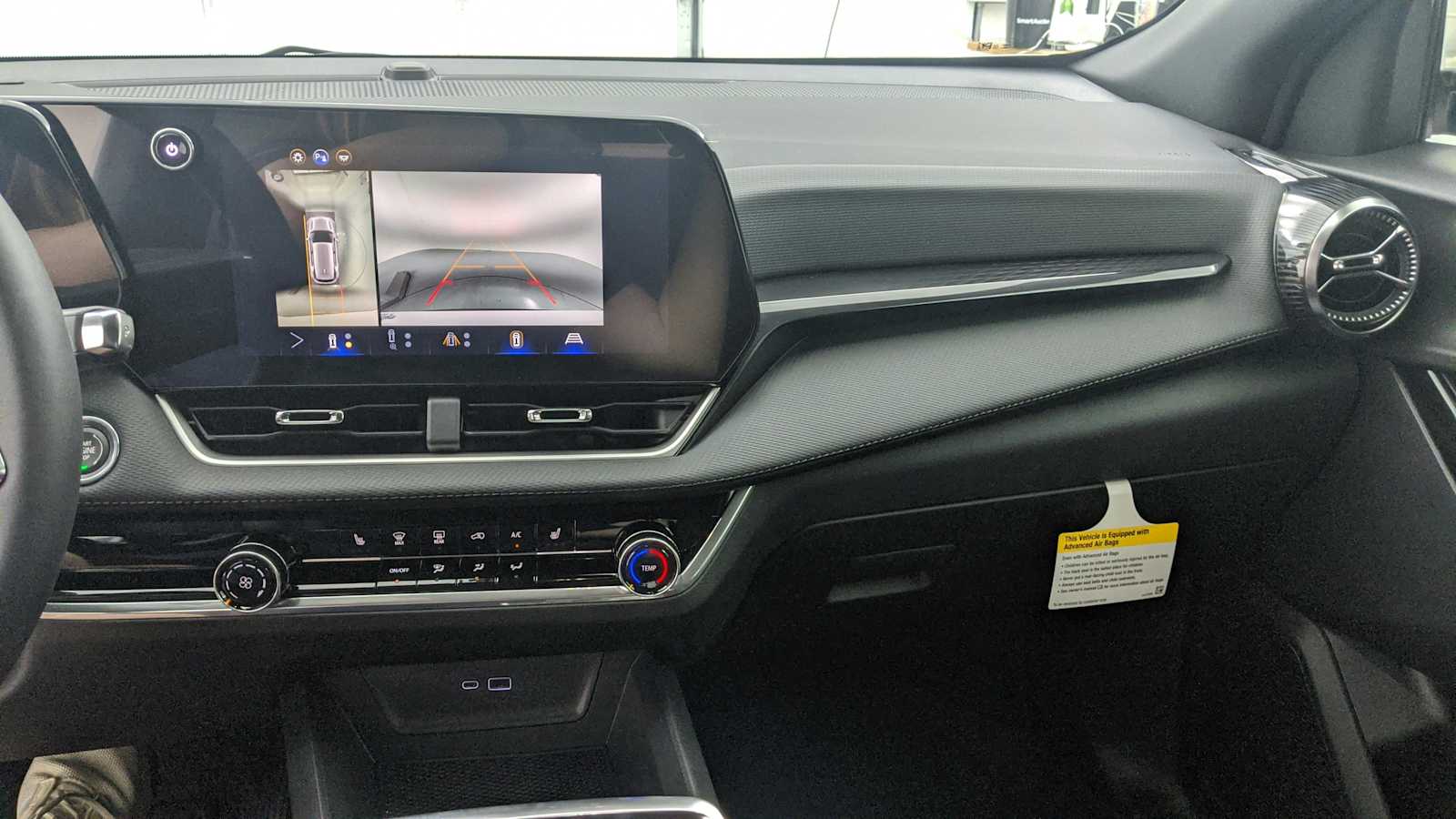 2026 Chevrolet Equinox LT - Photo 18