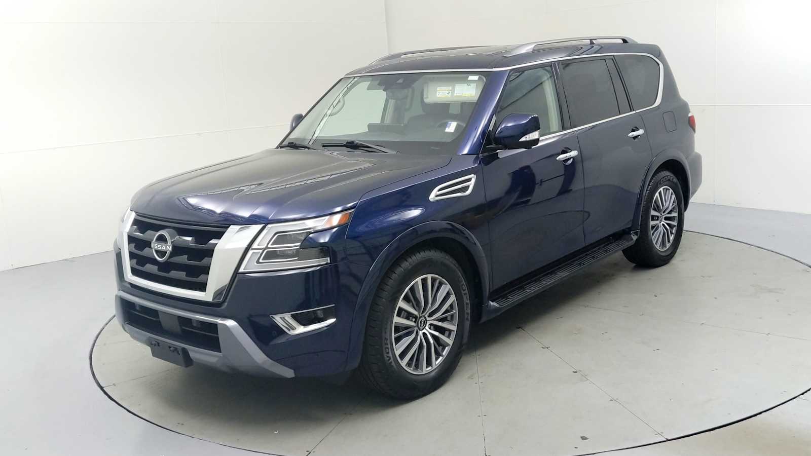 2023 Nissan Armada SL photo 2