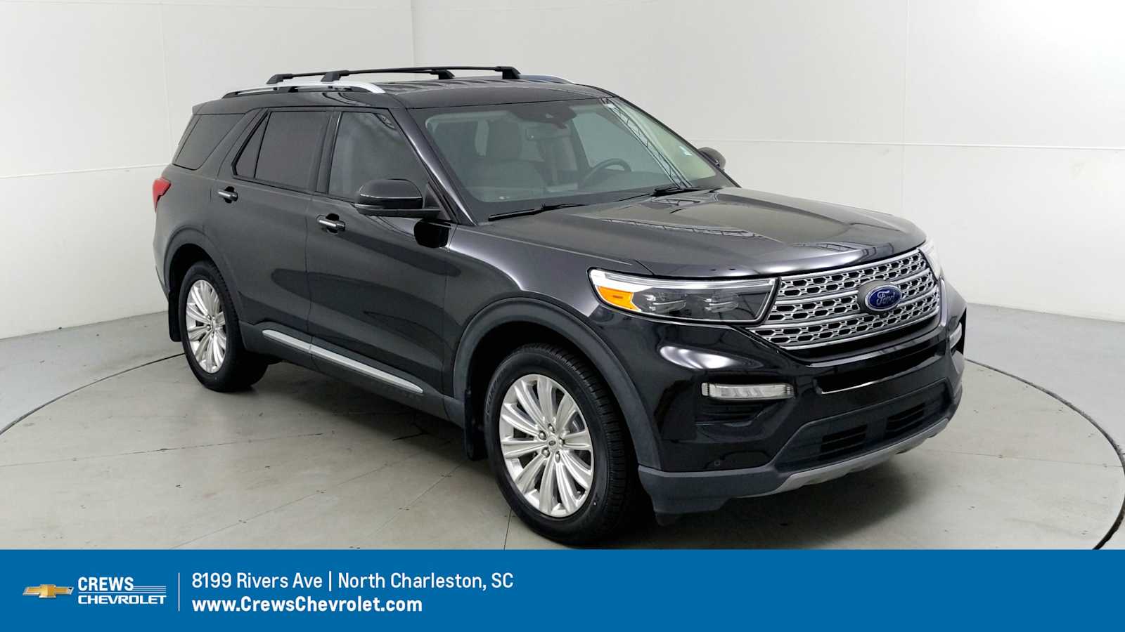 2021 Ford Explorer Limited's photo
