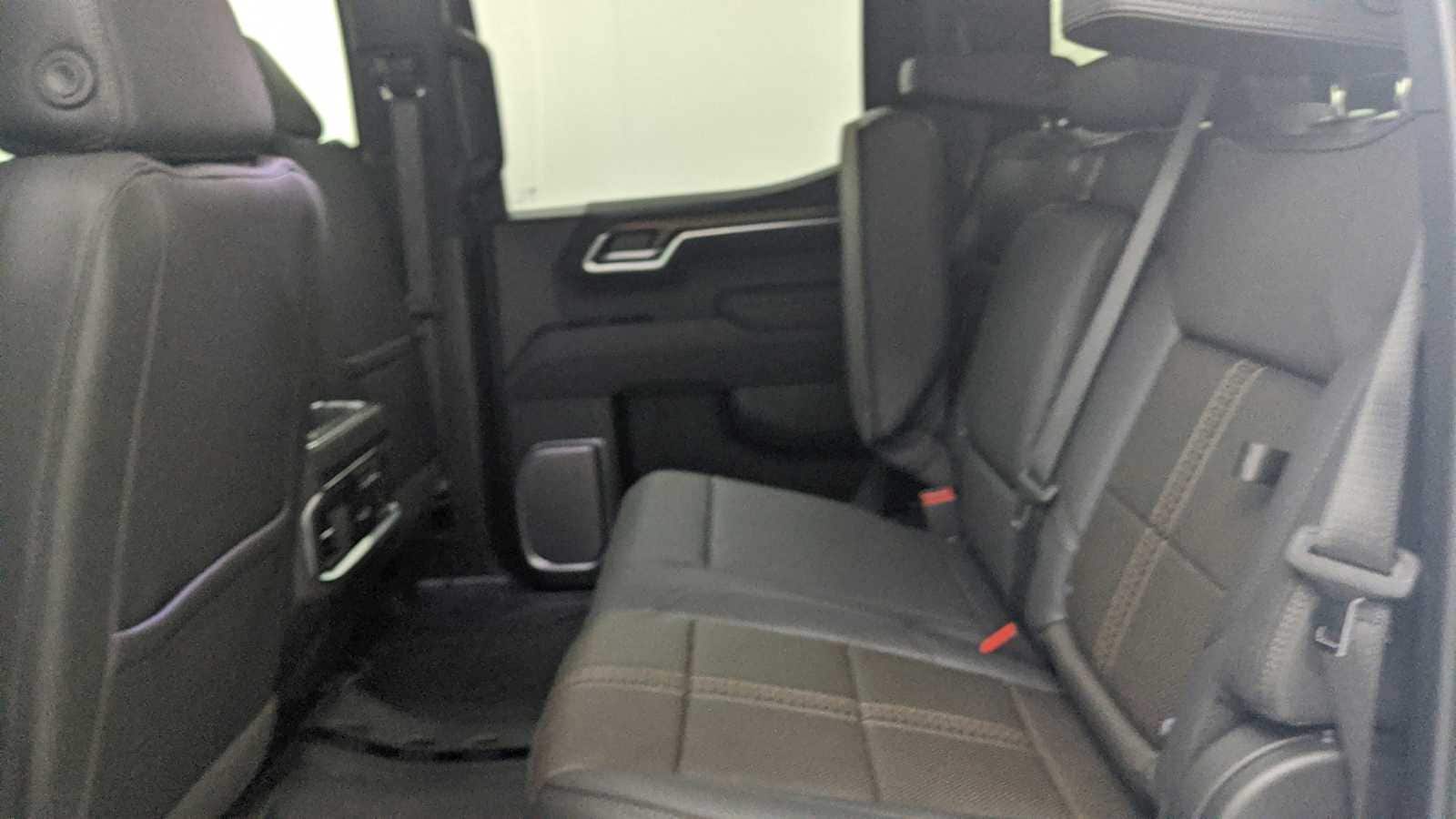 2026 Chevrolet Silverado 1500 High Country - Photo 23