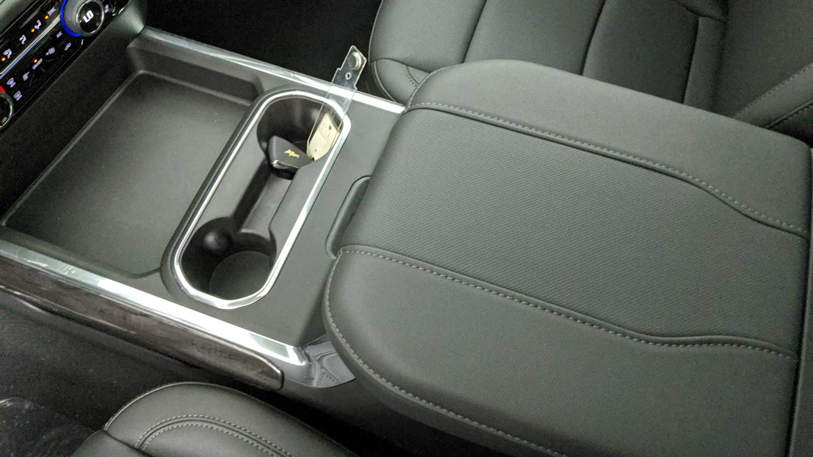 2026 Chevrolet Silverado 2500 HD LTZ - Photo 17