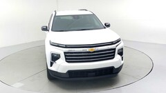 2026 Chevrolet Traverse LT SUV