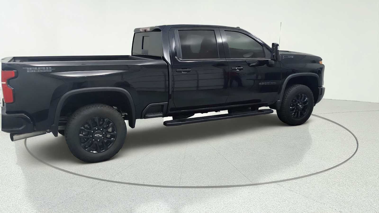 2026 Chevrolet Silverado 2500 HD LTZ - Photo 9