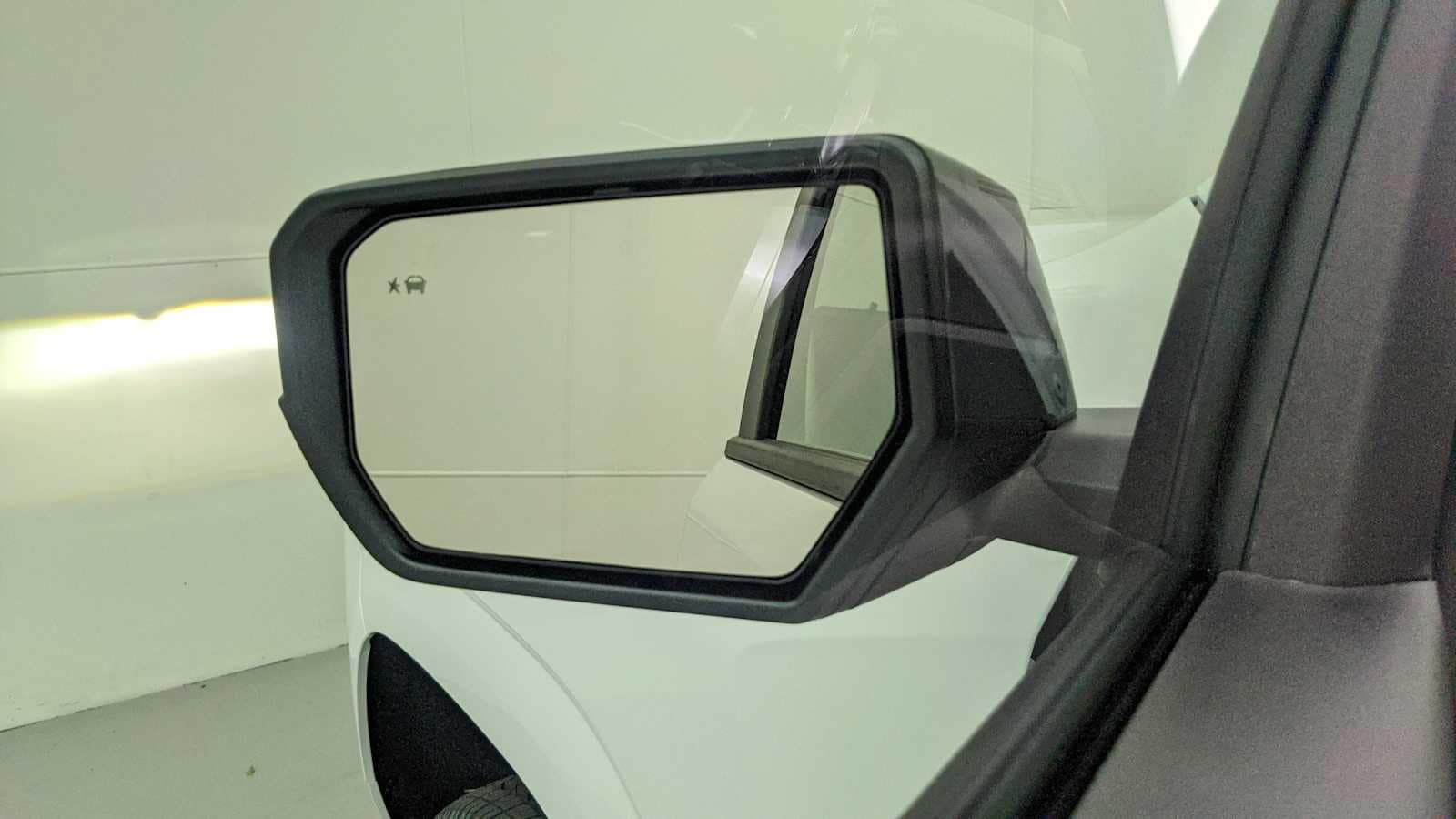 2026 Chevrolet Colorado LT - Photo 15