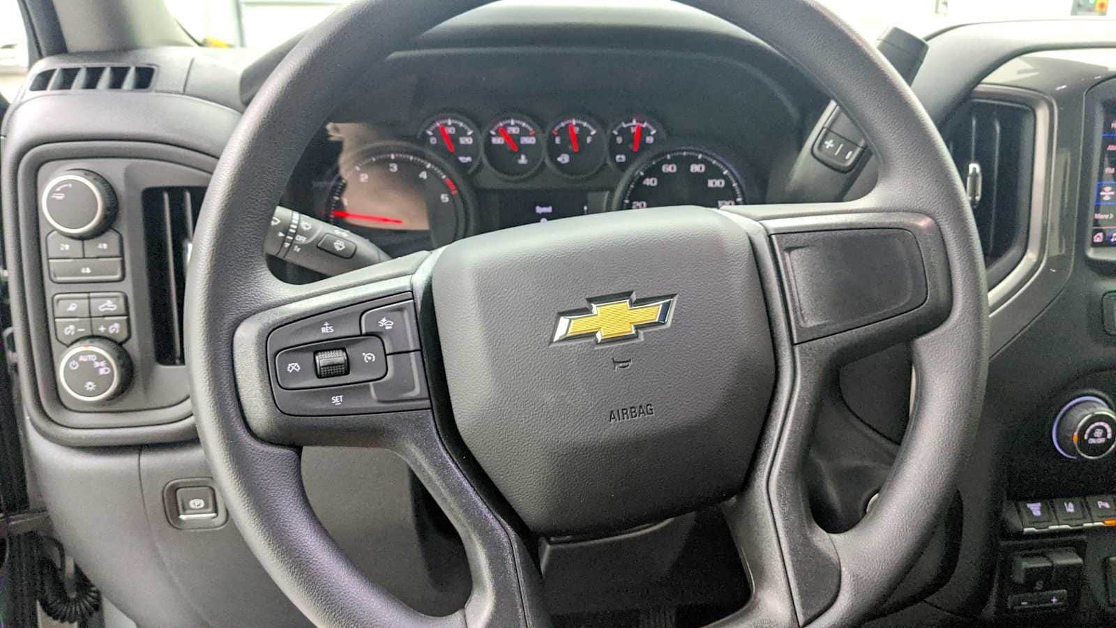2026 Chevrolet Silverado 2500 HD Custom - Photo 17