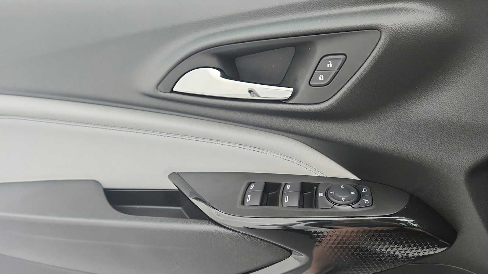 2026 Chevrolet Trax LT - Photo 20