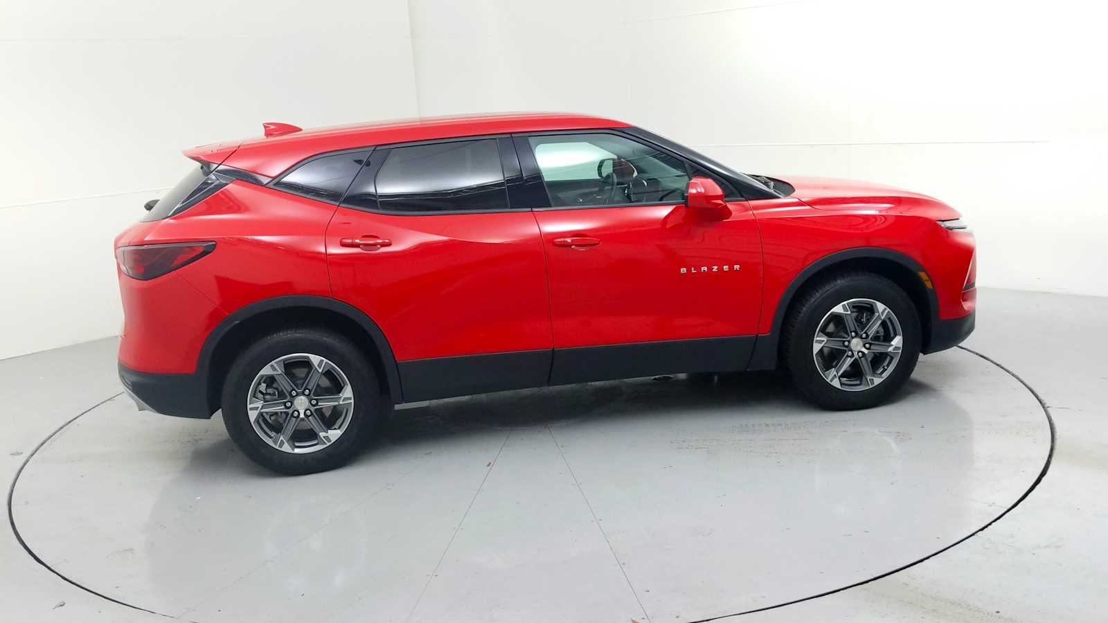 2023 Chevrolet Blazer 2LT - Photo 11
