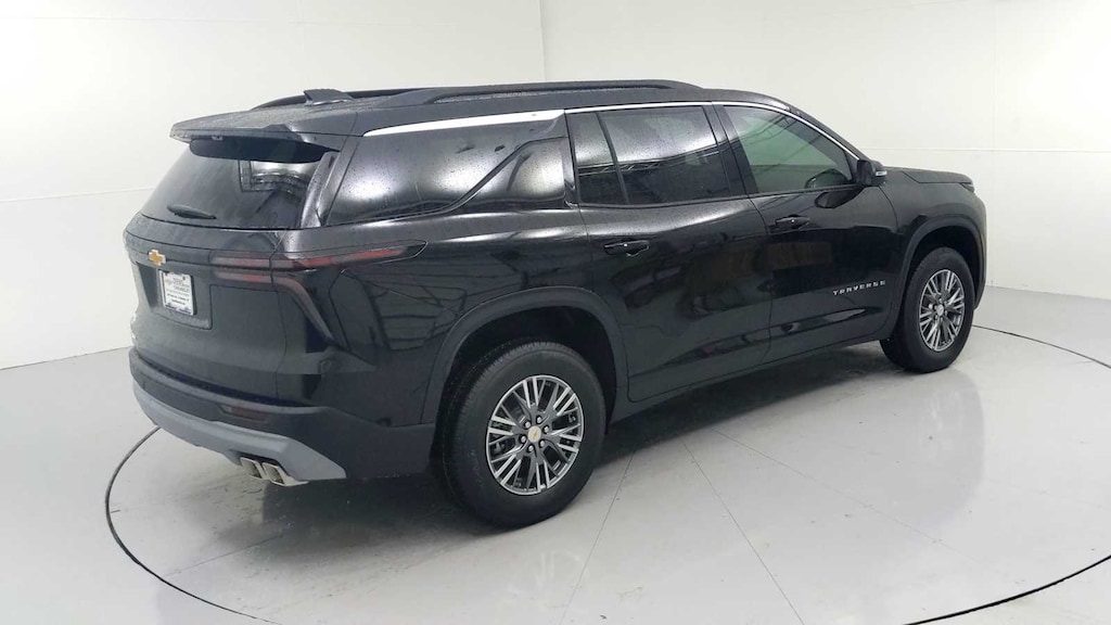 New 2026 Chevrolet Traverse LT SUV