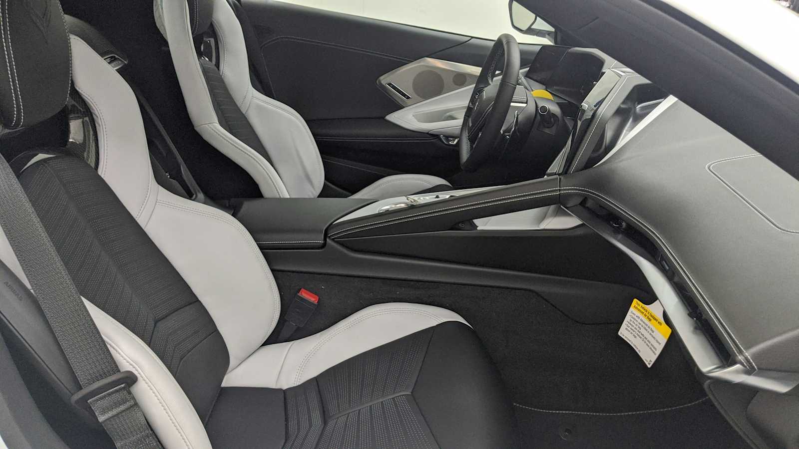 2026 Chevrolet Corvette 2LT - Photo 25