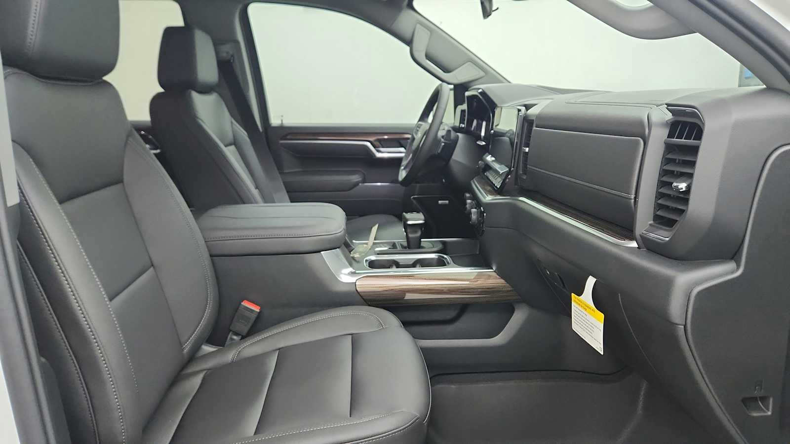 2026 Chevrolet Silverado 1500 RST - Photo 26
