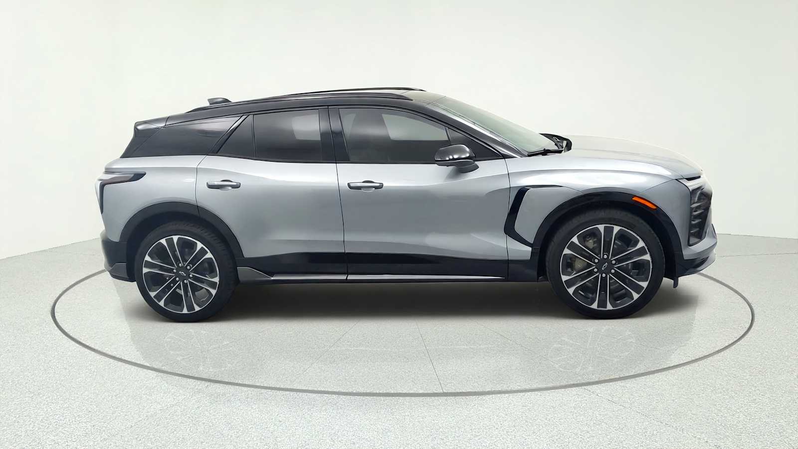 2026 Chevrolet Blazer EV SS - Photo 10