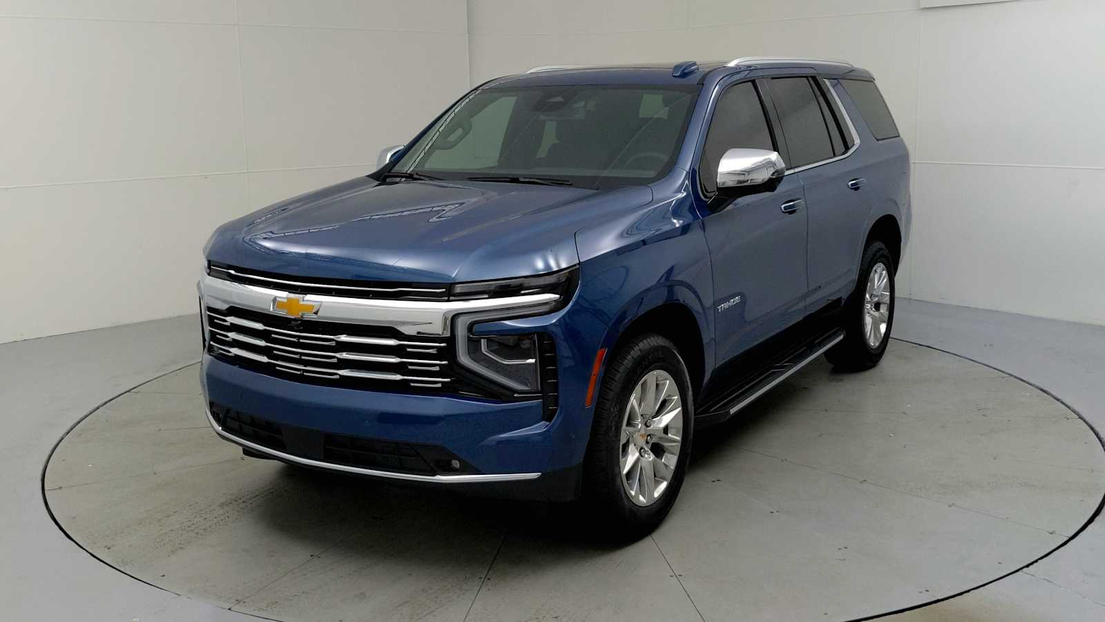 2026 Chevrolet Tahoe Premier photo 4