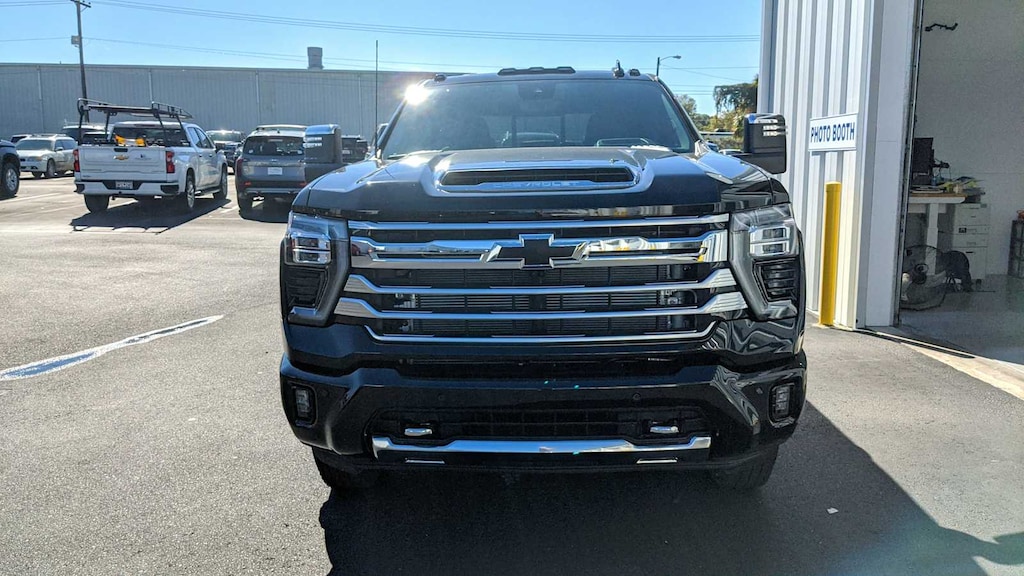 New 2026 Chevrolet Silverado 3500 HD High Country DRW Truck