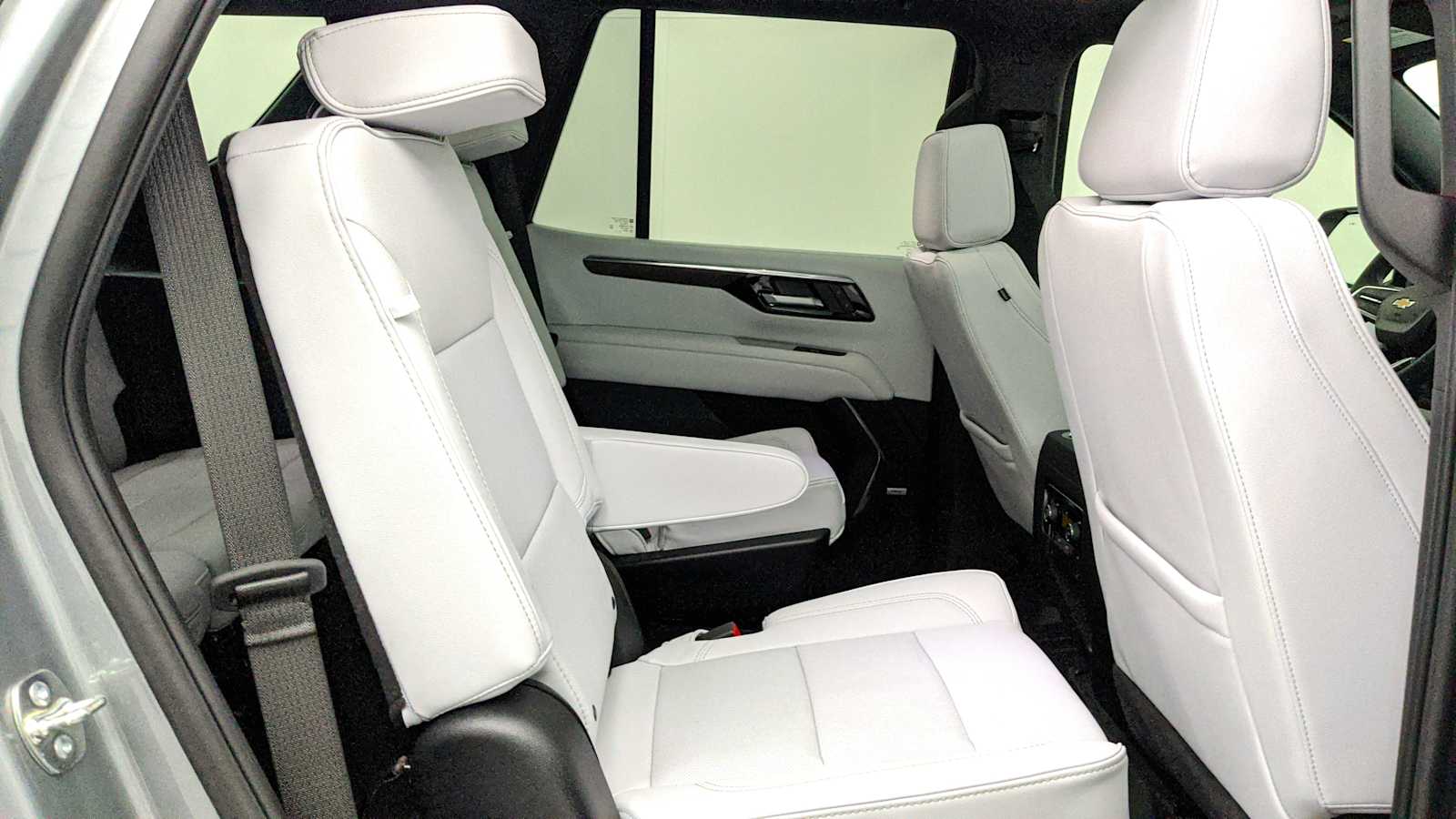 2026 Chevrolet Tahoe Premier - Photo 32
