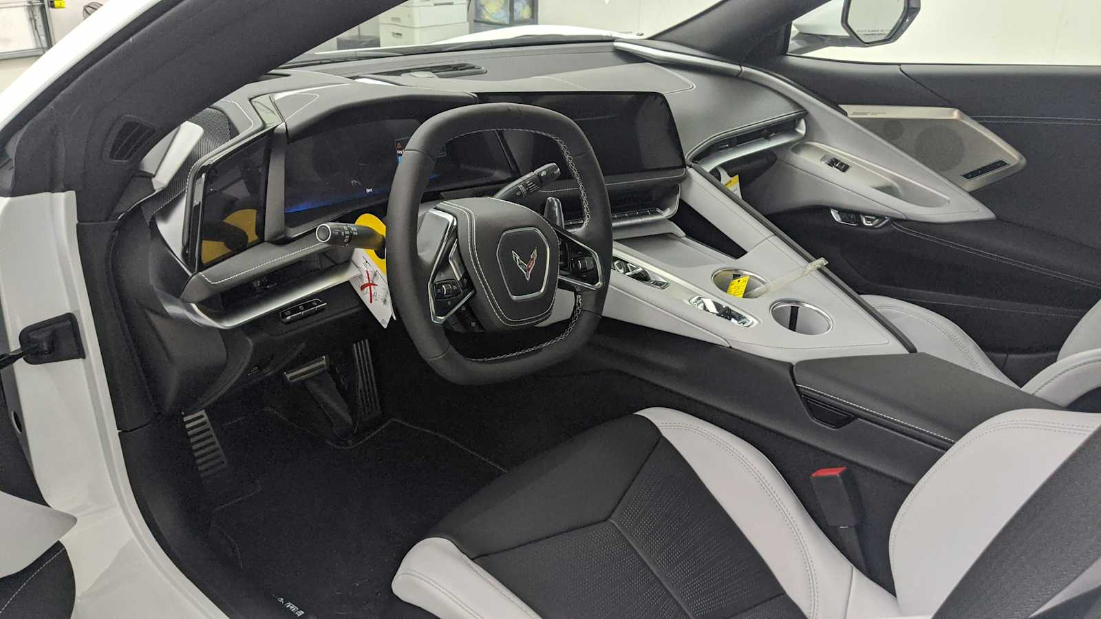 2026 Chevrolet Corvette 2LT - Photo 11
