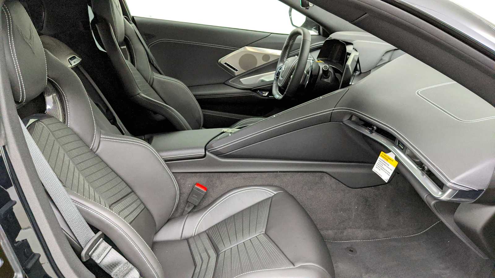 2025 Chevrolet Corvette 2LZ - Photo 28