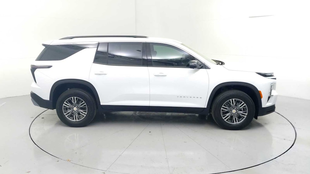 New 2026 Chevrolet Traverse LT SUV