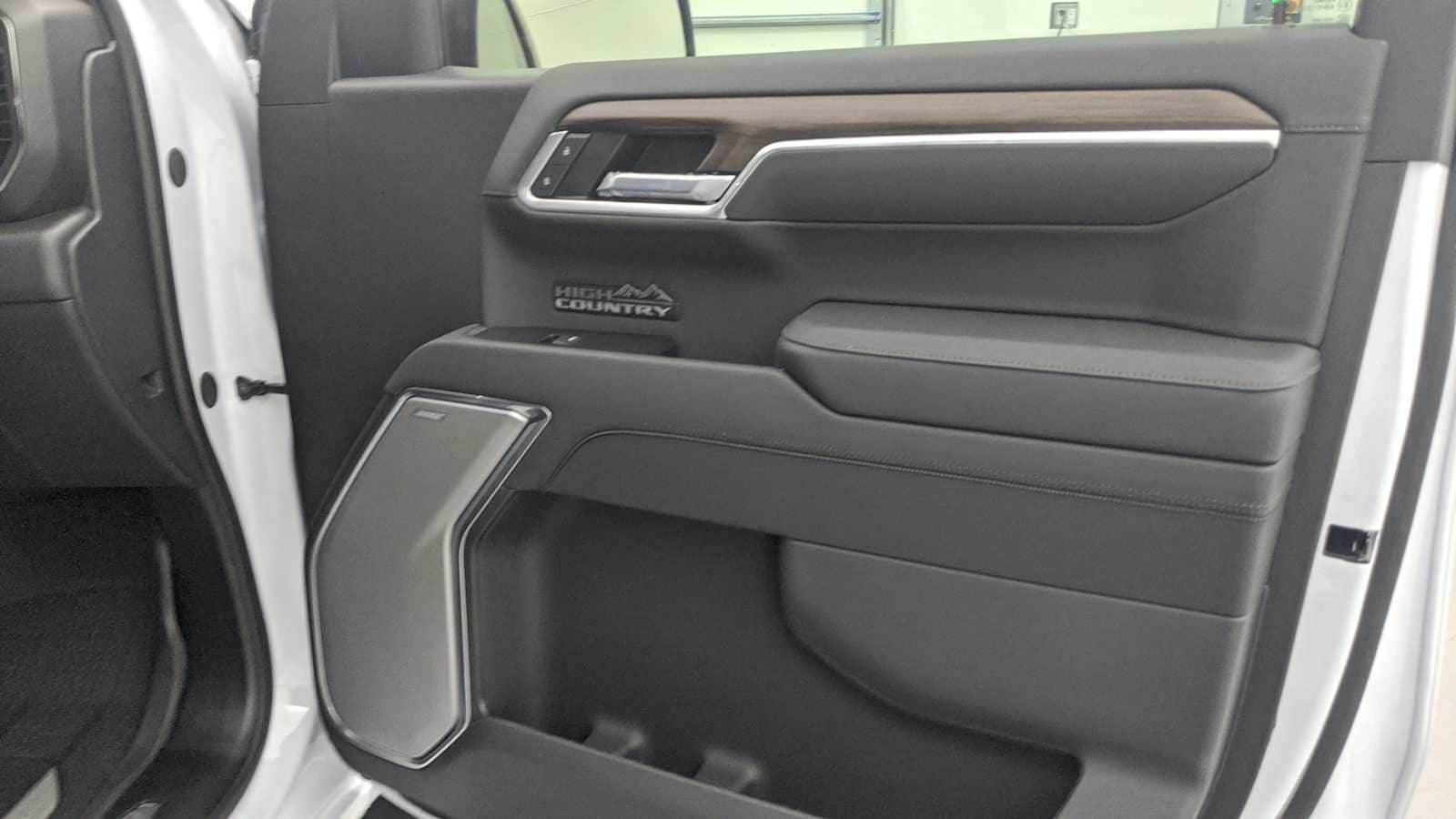 2026 Chevrolet Silverado 1500 High Country - Photo 28