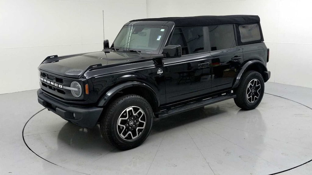 Used 2023 Ford Bronco Outer Banks SUV