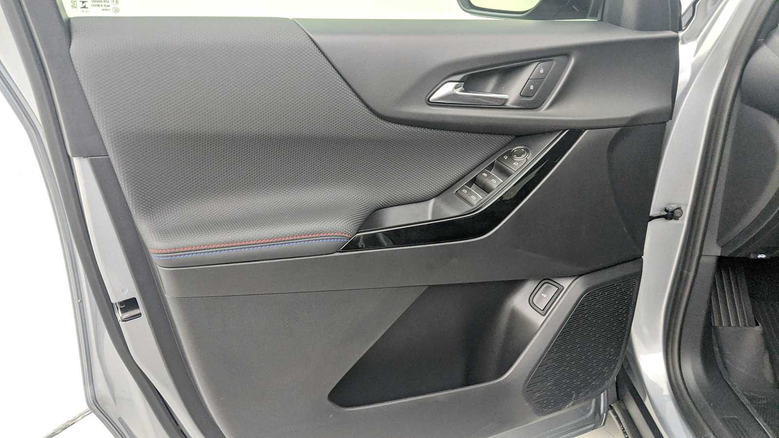 2026 Chevrolet Equinox RS - Photo 24