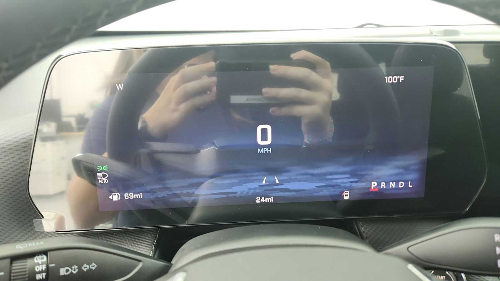 2027 Chevrolet Equinox LT - Photo 14