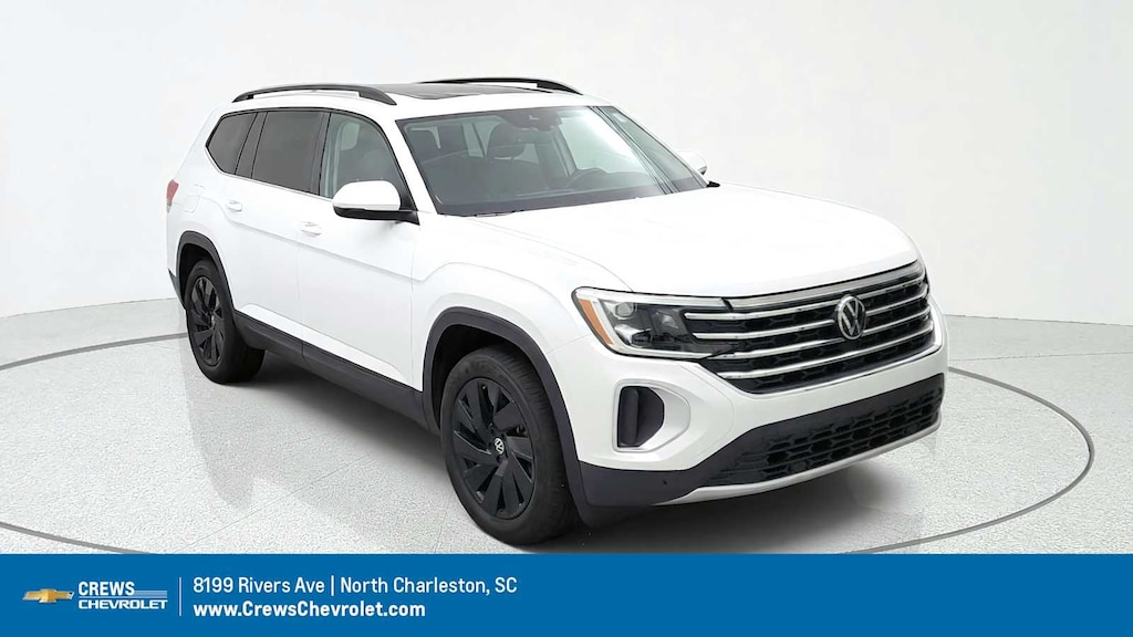 Used 2025 Volkswagen Atlas 2.0T SE w/Technology SUV