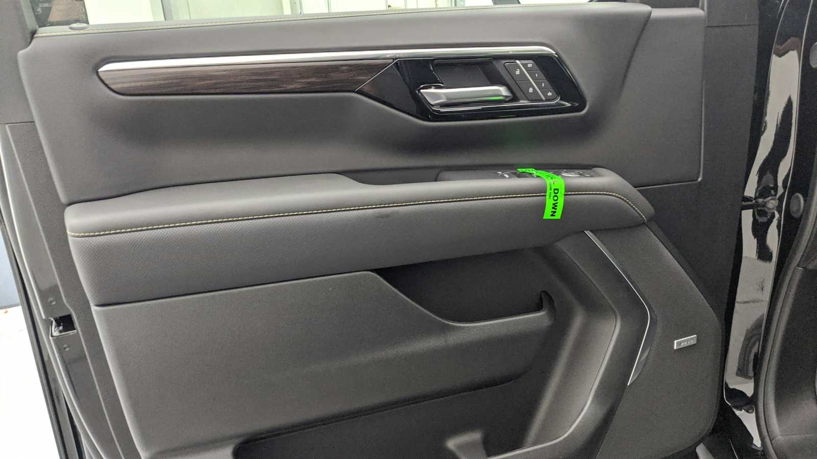 2026 Chevrolet Tahoe Premier - Photo 22