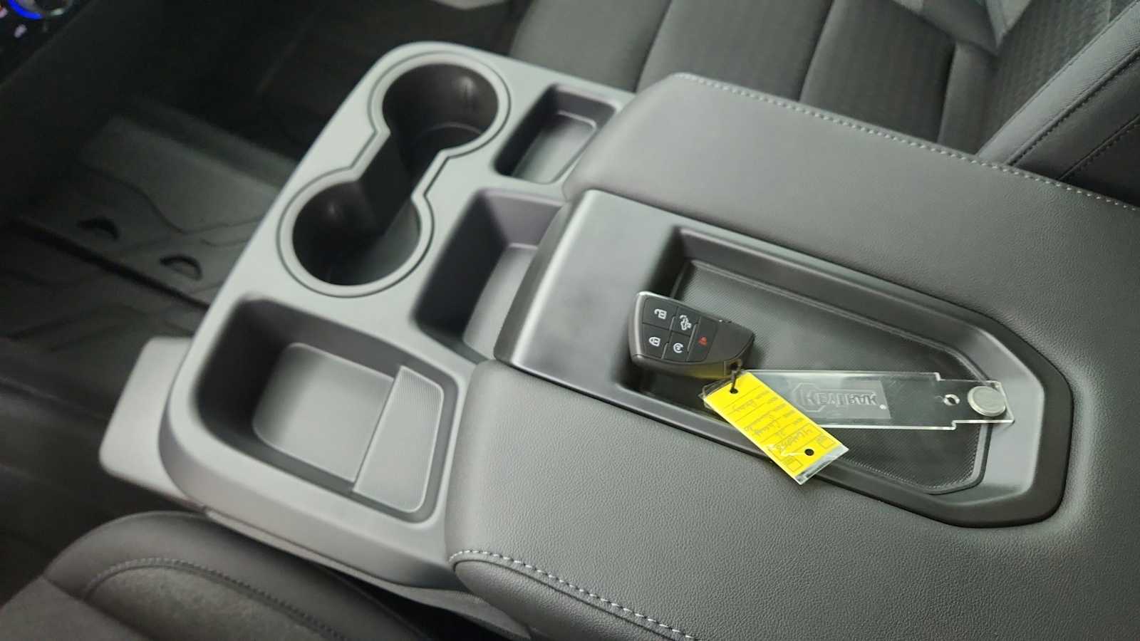 2026 Chevrolet Silverado 1500 RST - Photo 15
