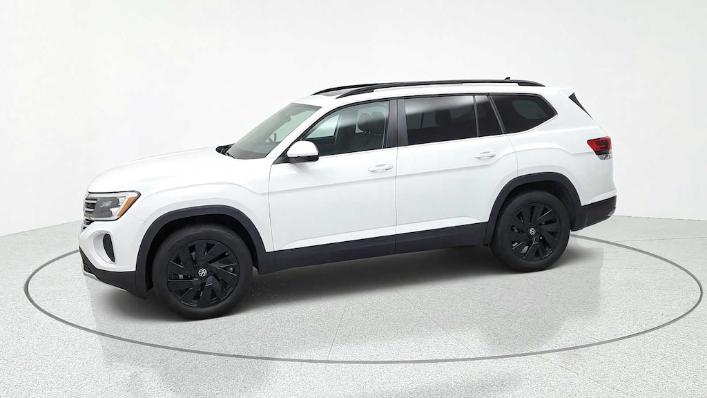 Used 2025 Volkswagen Atlas 2.0T SE w/Technology SUV