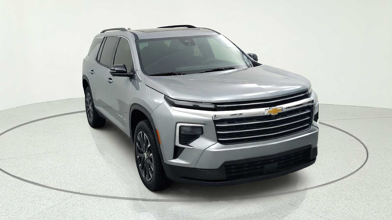 2026 Chevrolet Traverse LT - Photo 2