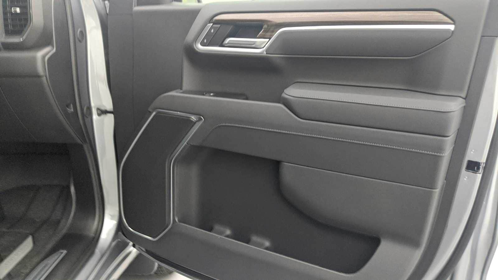 2026 Chevrolet Silverado 1500 RST - Photo 26