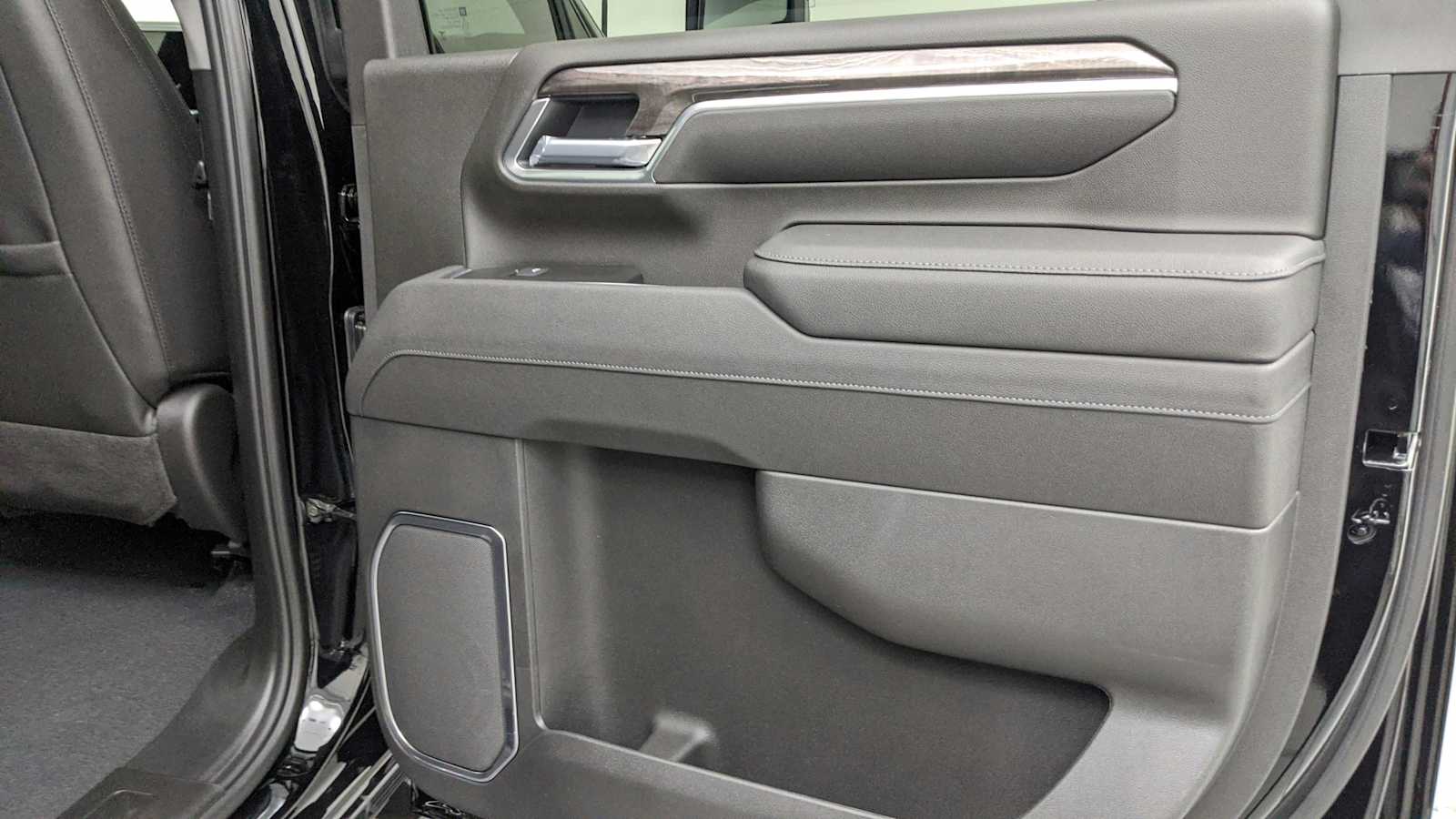 2026 Chevrolet Silverado 2500 HD LTZ - Photo 31