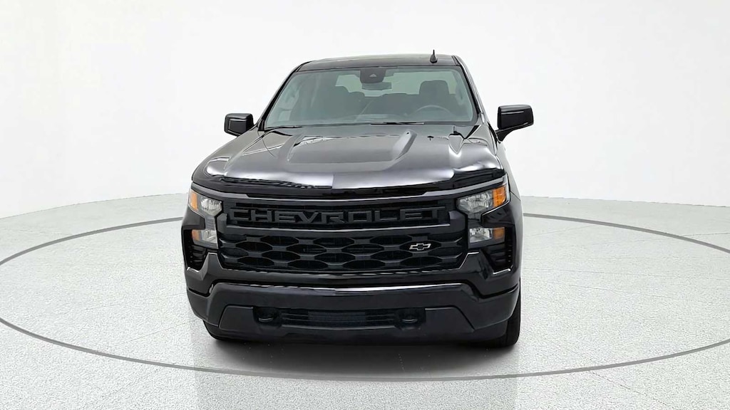 New 2026 Chevrolet Silverado 1500 Custom Truck