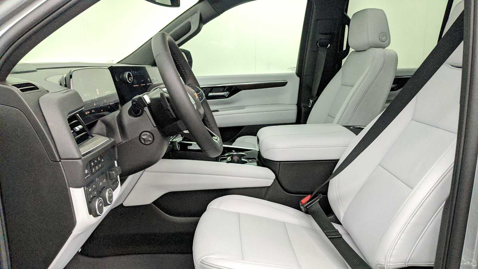 2026 Chevrolet Tahoe Premier - Photo 14