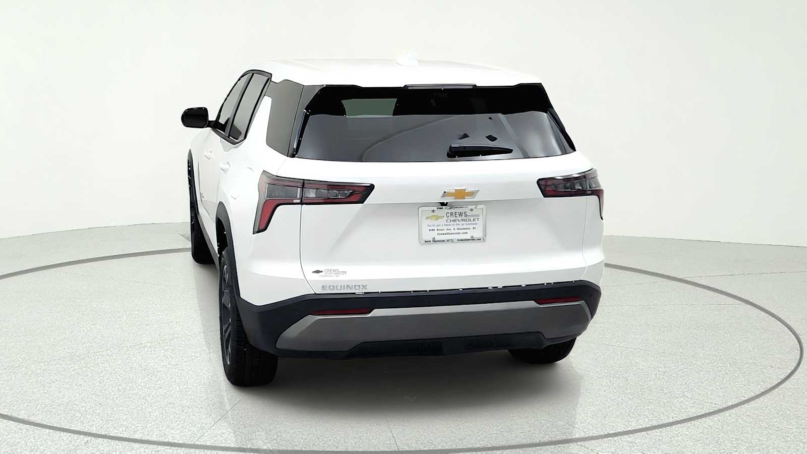 2027 Chevrolet Equinox LT - Photo 7