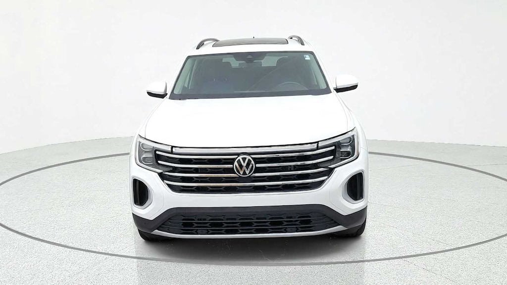 Used 2025 Volkswagen Atlas 2.0T SE w/Technology SUV
