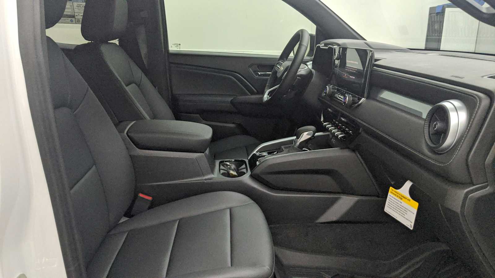 2026 Chevrolet Colorado LT - Photo 26