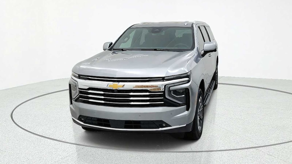 New 2026 Chevrolet Suburban LT SUV