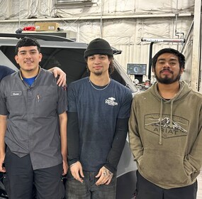 Staff member Express Technicians from ID_ed71721f953e