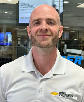 Staff member Max Landau from ID_3c8458368721