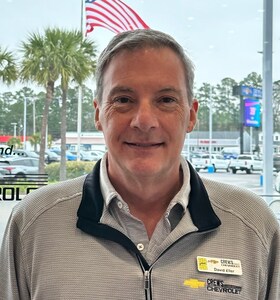 Staff member David Eller from ID_928daf35fd77