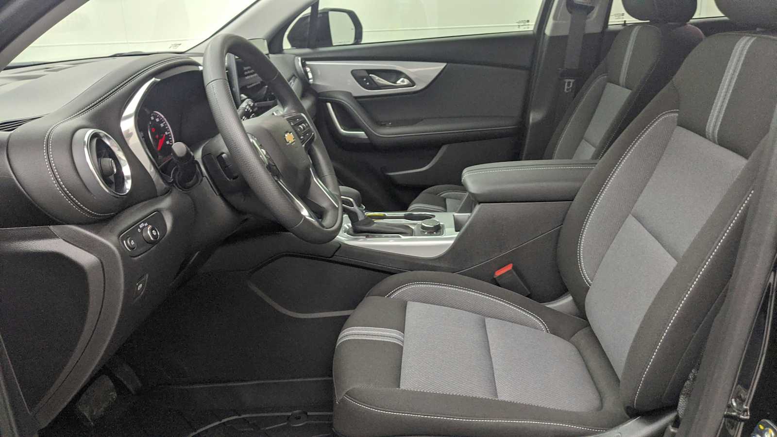 2026 Chevrolet Blazer 2LT - Photo 12
