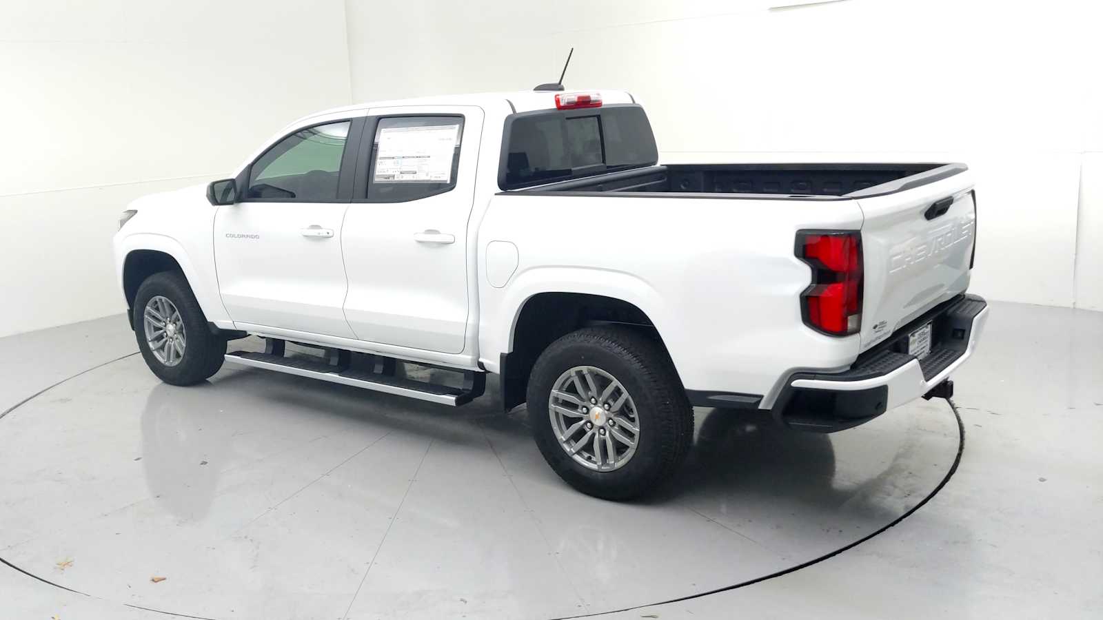 2026 Chevrolet Colorado LT - Photo 7