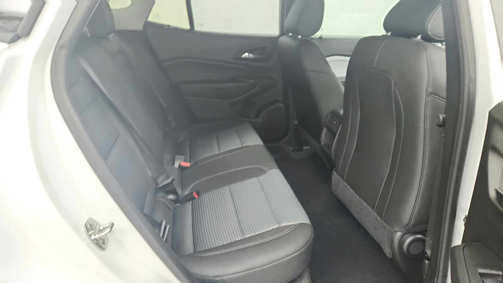 2026 Chevrolet Trax LT - Photo 28
