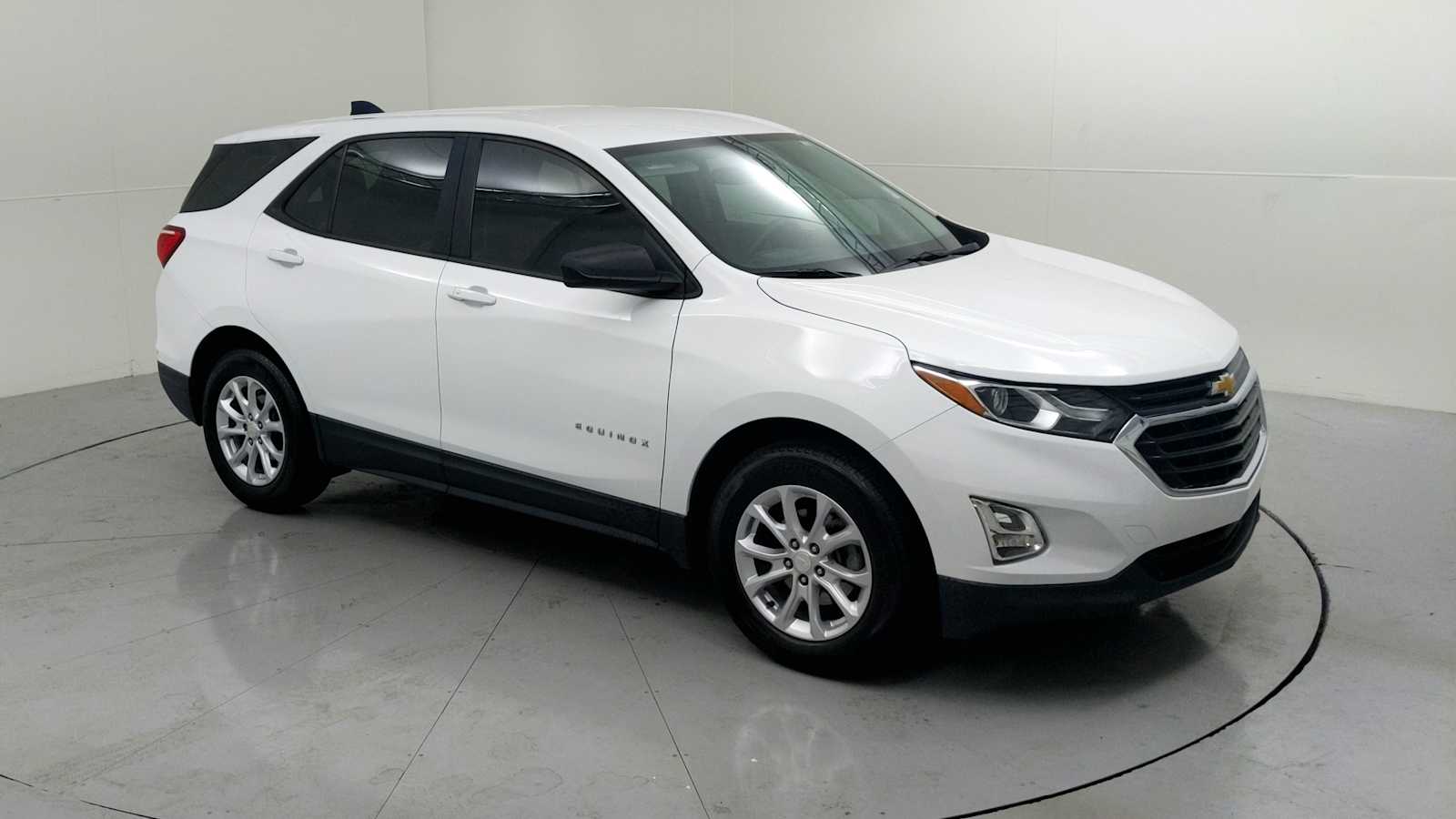 Used 2020 Chevrolet Equinox LS with VIN 3GNAXHEV7LS536208 for sale in North Charleston, SC