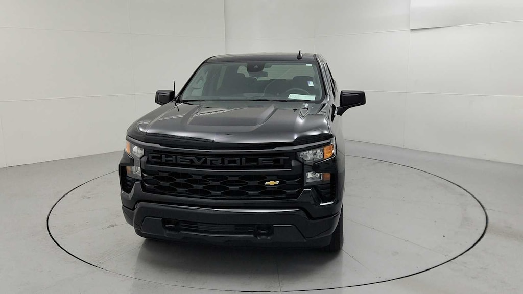 Used 2025 Chevrolet Silverado 1500 Custom Truck Crew Cab